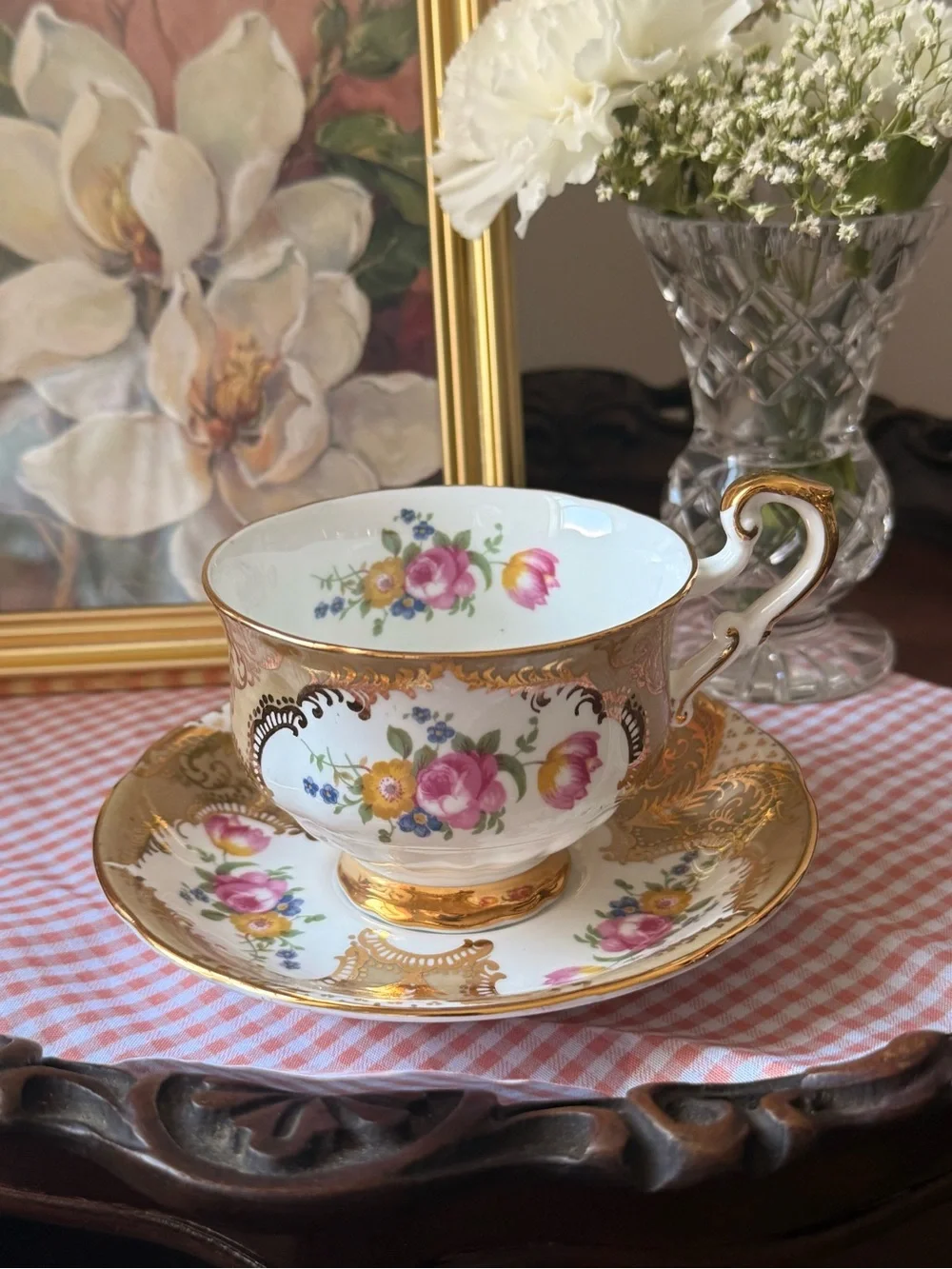 PARAGON White Porcelain Teacup and Saucer with Pink Floral and Gold Trim